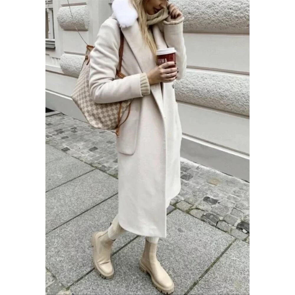 NWT Women Zara Bloggers Favorite Leather Lug Sole Boots size 9 in Tan Minimalist